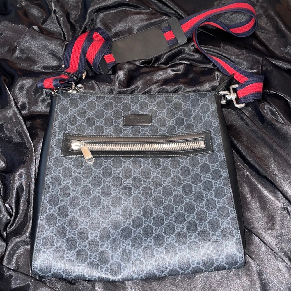 Gucci GG Crossbody Messenger Bag